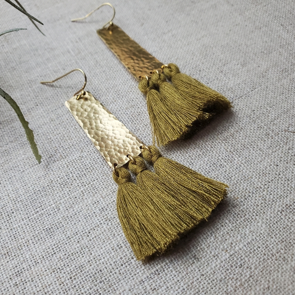 Florencia Tassel Earrings | Dill